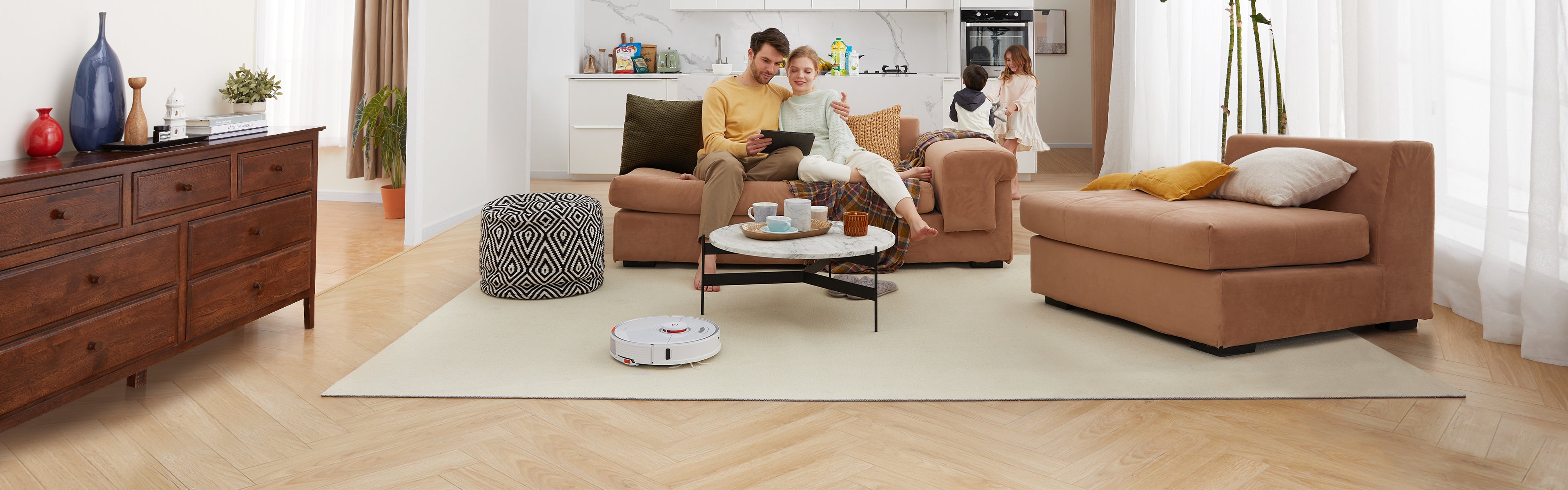Roborock S7 cleans up to 200 sqm via 470 ml dustbin, 300 ml water tank, 5200mAh battery Roborock S7 cleans up to 200 sqm via 470 ml dustbin, 300 ml water tank, 5200mAh battery